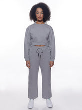 Load image into Gallery viewer, 03 FRENCH TERRY CROPPED SWEATPANT
