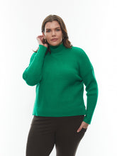 Load image into Gallery viewer, 02 RIBBED TURTLENECK
