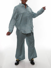 Load image into Gallery viewer, 04 PRINT OVERSIZED SHIRT
